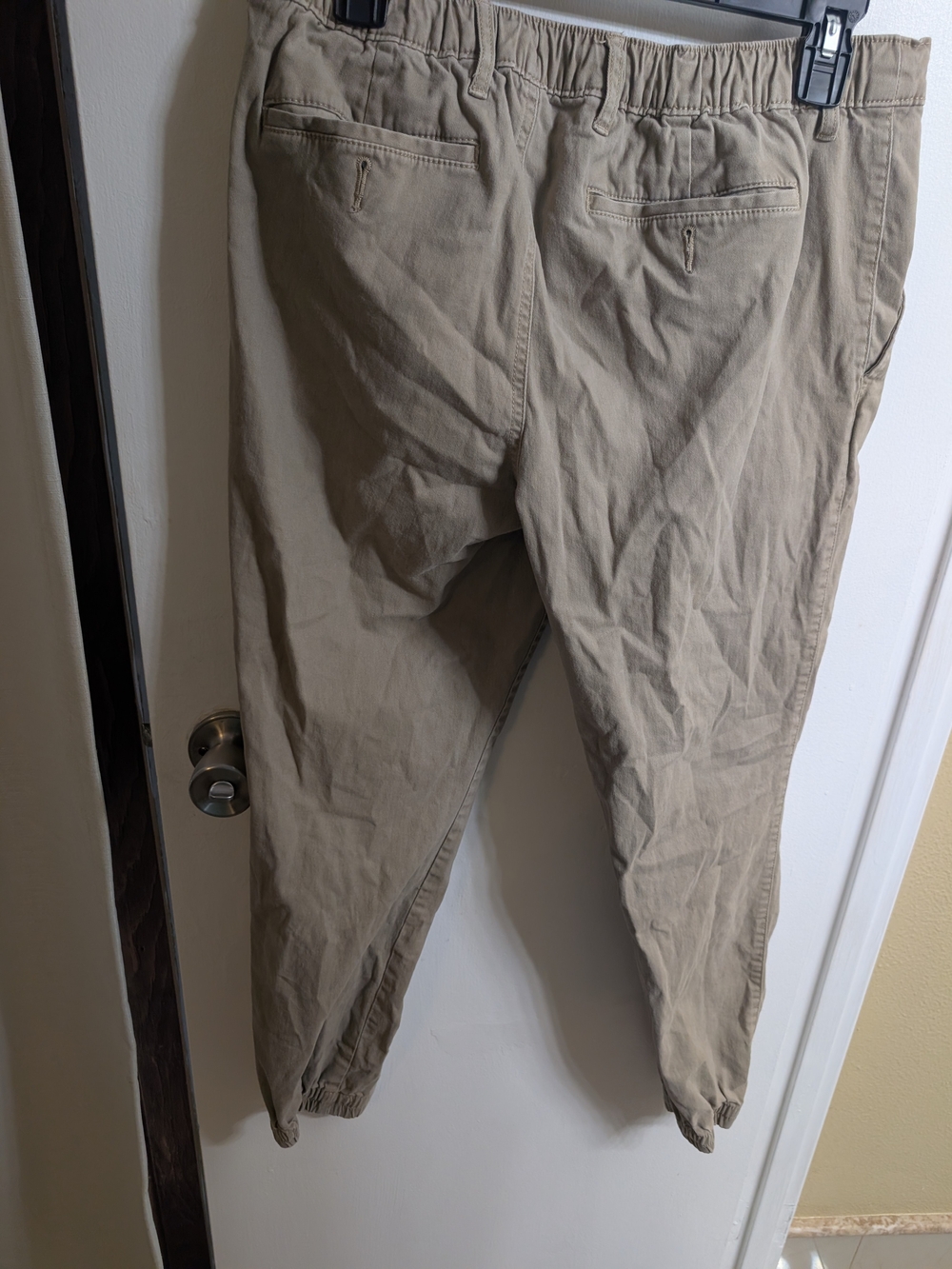 Levi's Men's Tan Elastic-Waist Joggers